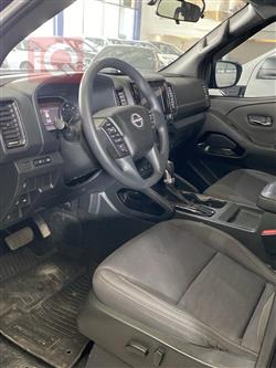 نيسان فرونتر